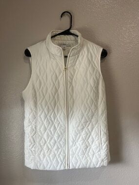 croft & barrow Women’s White Quilted Zip-Front Vest Sz M Pockets Comfy Cozy
